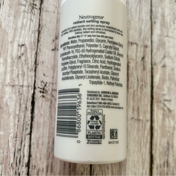 Neutrogena Healthy Skin Radiant Setting Face Spray Peptides 3.4 oz NEW - Picture 6 of 7